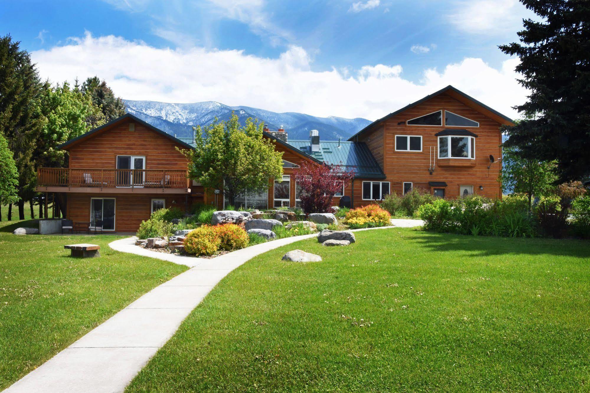 Bad Rock Bed And Breakfast Inn Columbia Falls Exterior photo